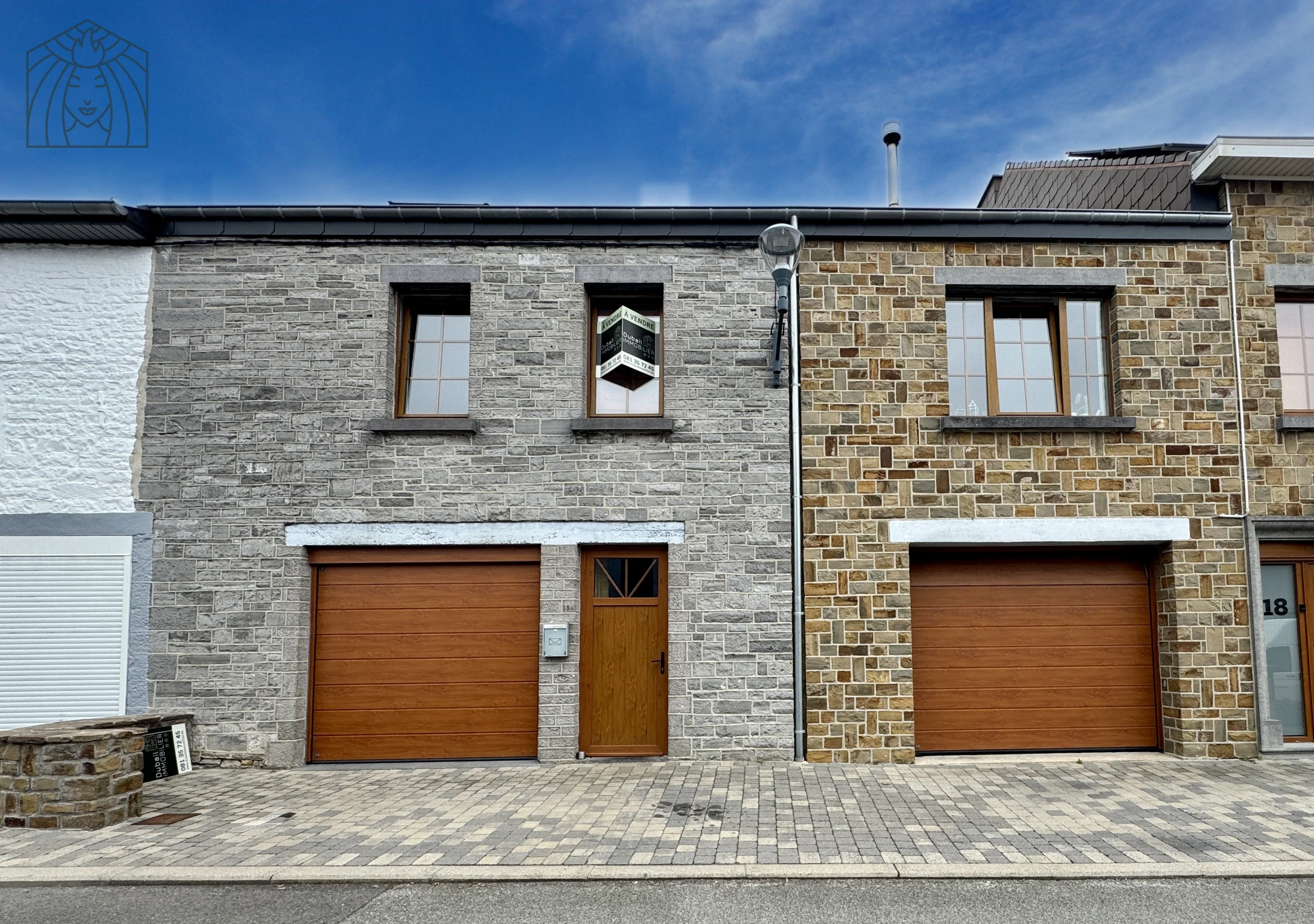 Un(e) maison en achat à Namur, 18A Place Frédéric de Montpellier